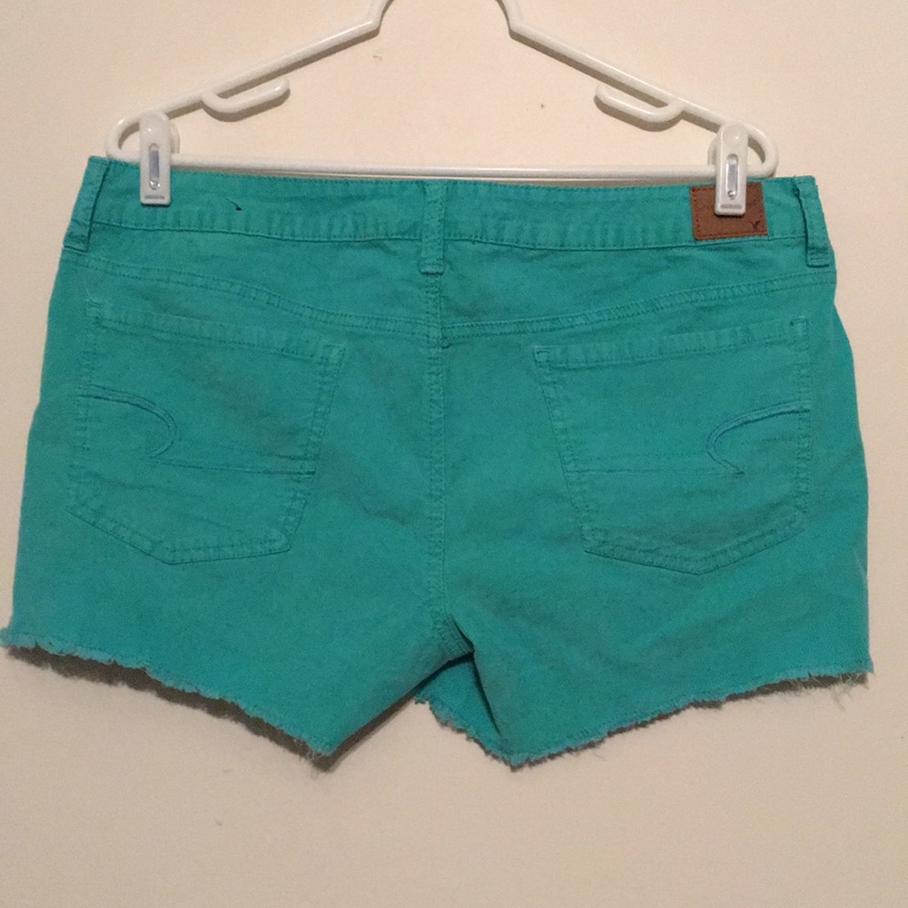 American Eagle stretch shorts! Size 14